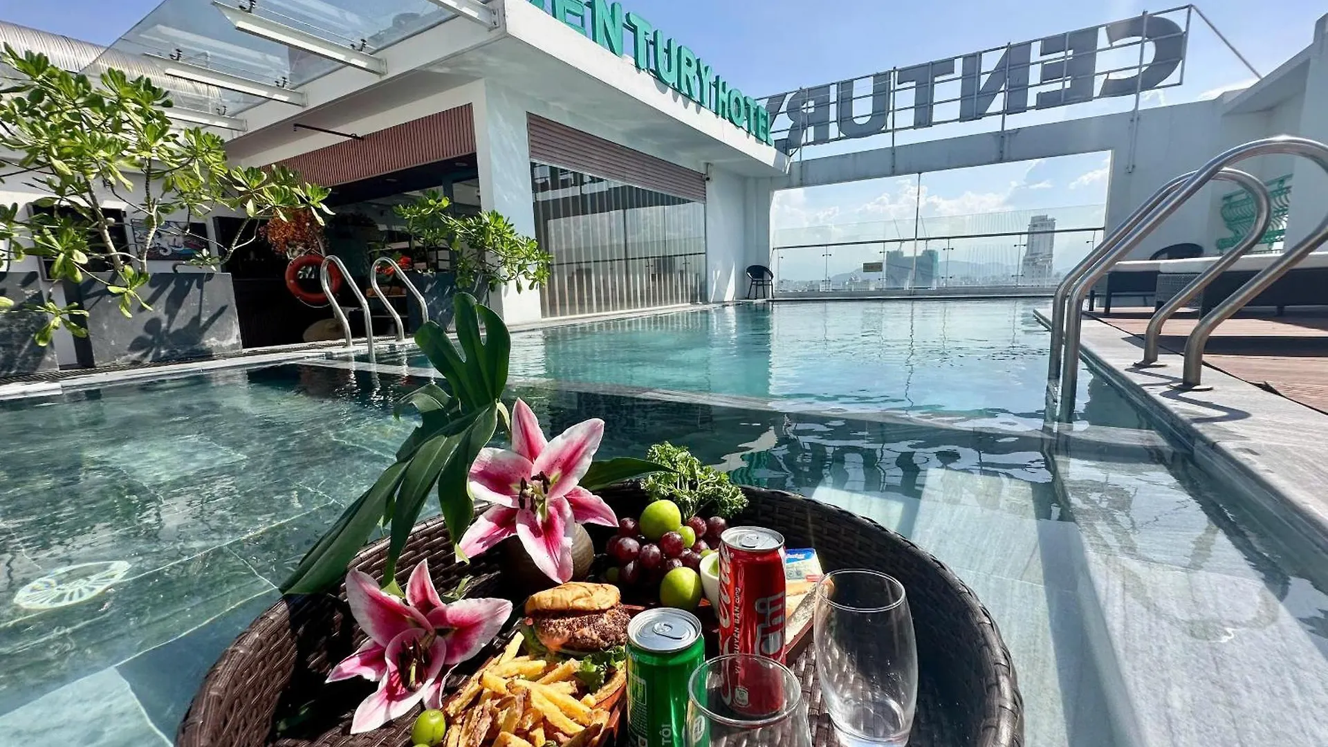 Century Hotel Da Nang