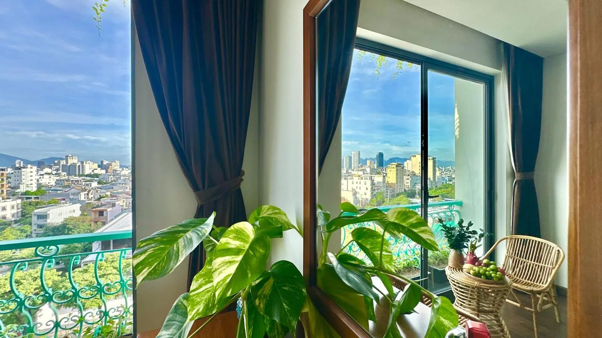 Century Hotel Da Nang