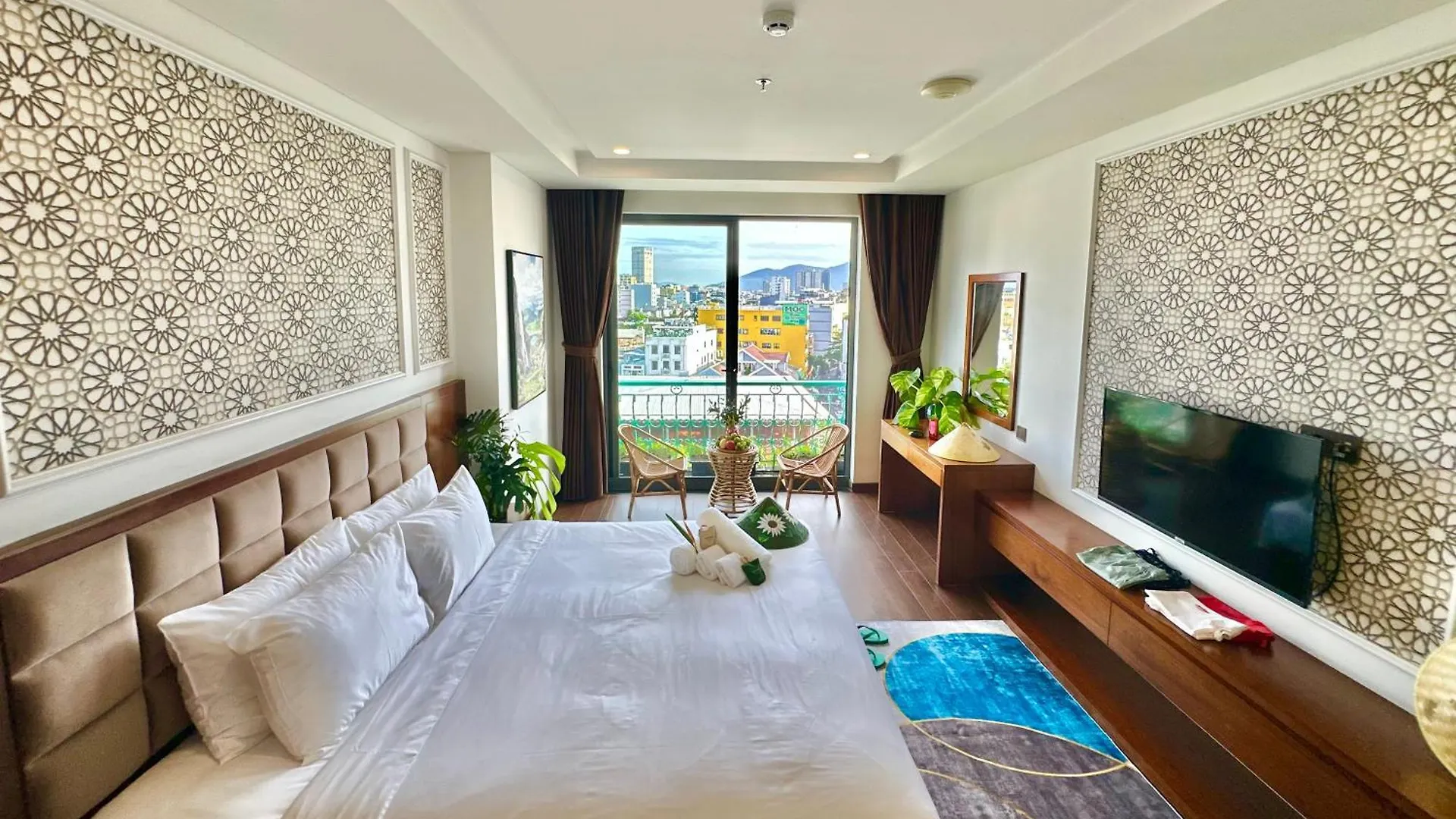 Century Hotel Da Nang