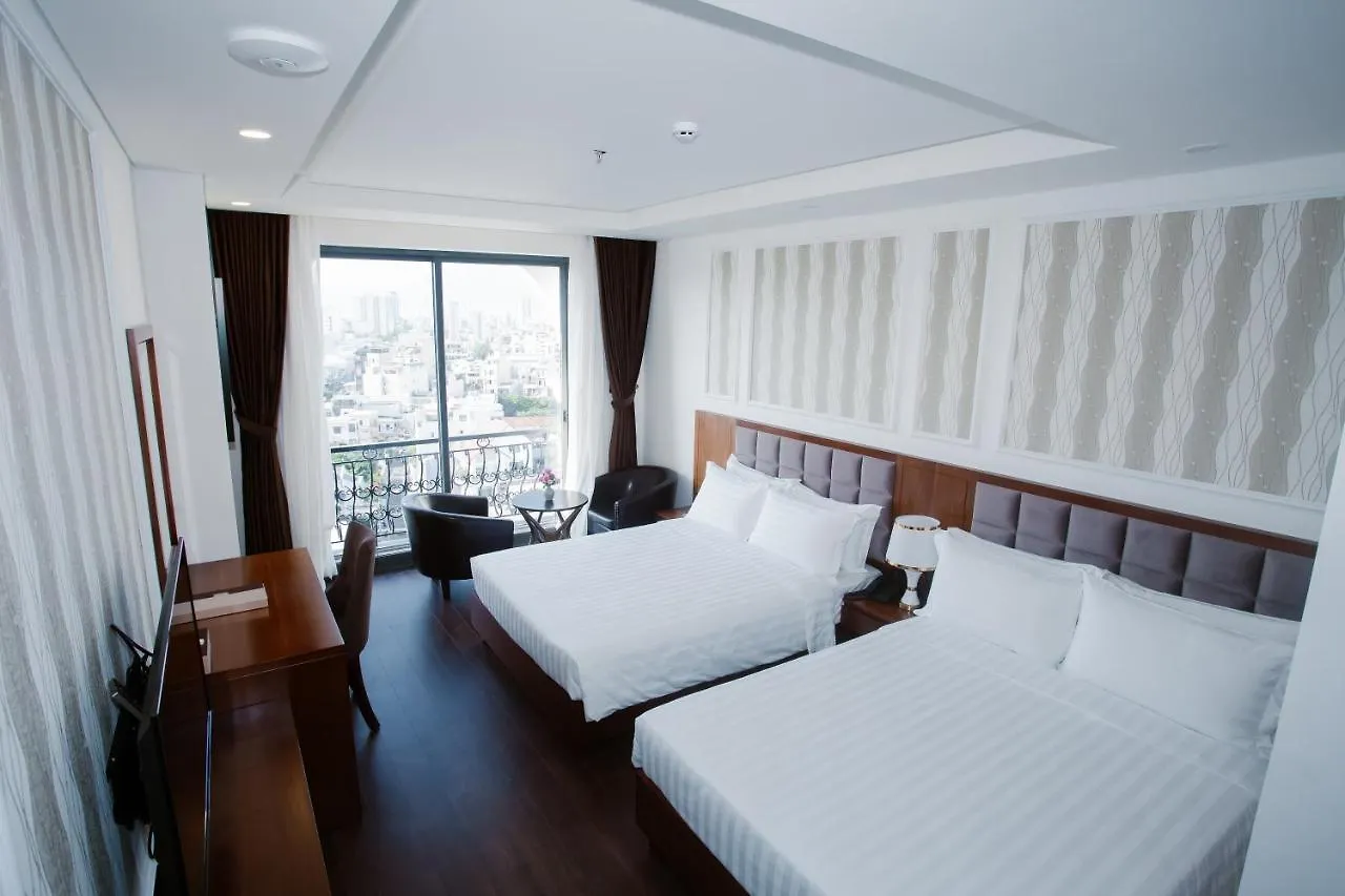 Century Hotel Da Nang 4*,