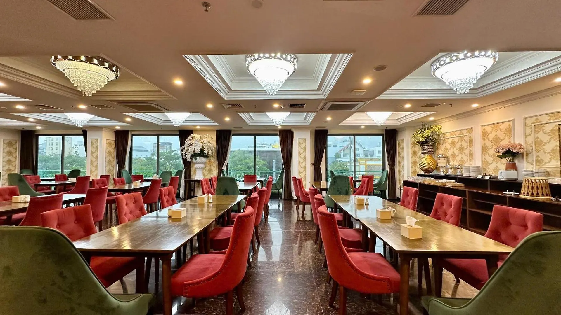 ****  Century Hotel Da Nang Vietnam