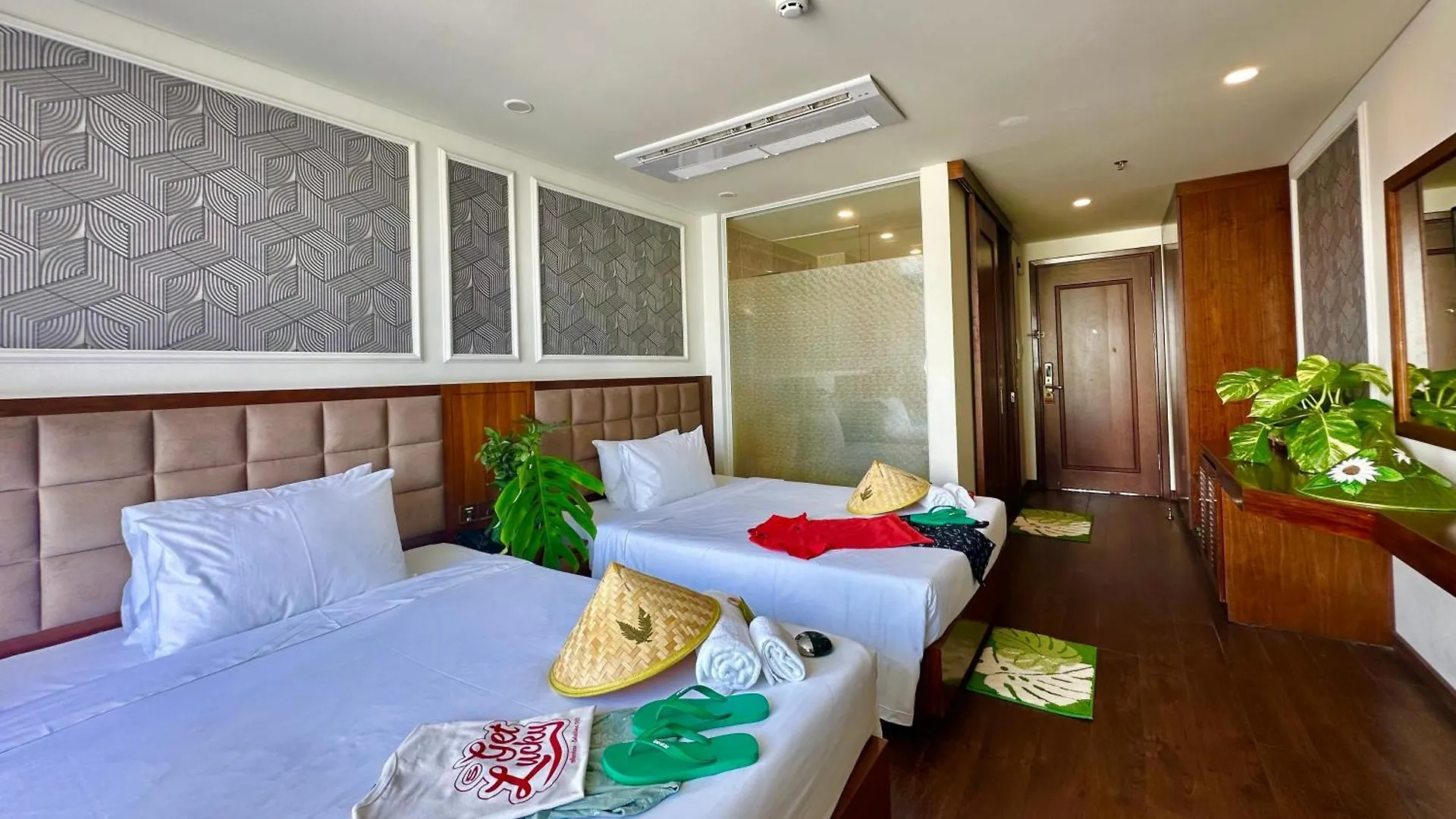 Century Hotel Da Nang 4*,